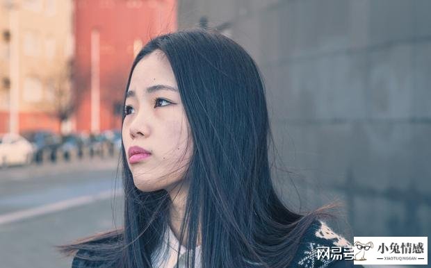 女人出轨想法_结婚后出轨的女人想法_出轨女人离婚后的想法