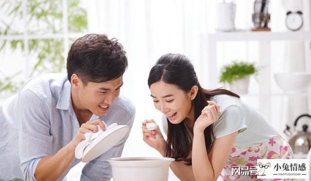 老婆要离婚要挽回吗_老公要离婚怎么挽回_老公出轨坚决要离婚如何挽回