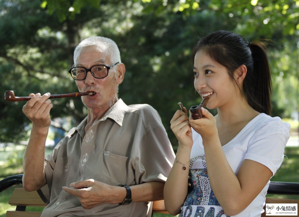 刚结婚一个月，妻子就偷睡了55岁的老头