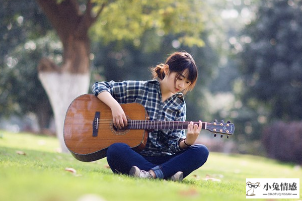 和陌生女生搭讪技巧 教你快速要到对方联系方式