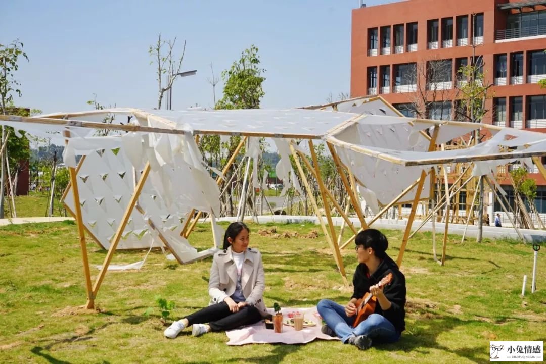 第一次约女孩子去超市逛好不_去超市应聘什么岗位好_一个人逛超市是超市